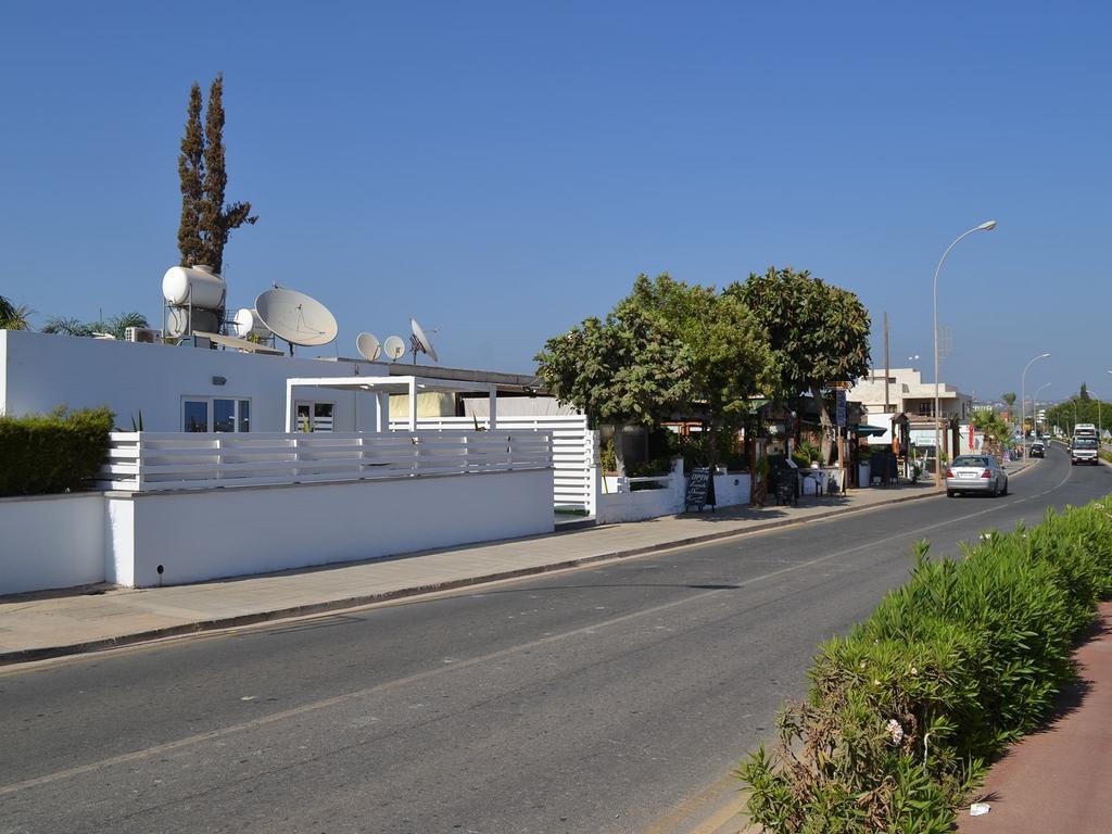 Makronissos Beach Studio Ayia Napa Exteriör bild
